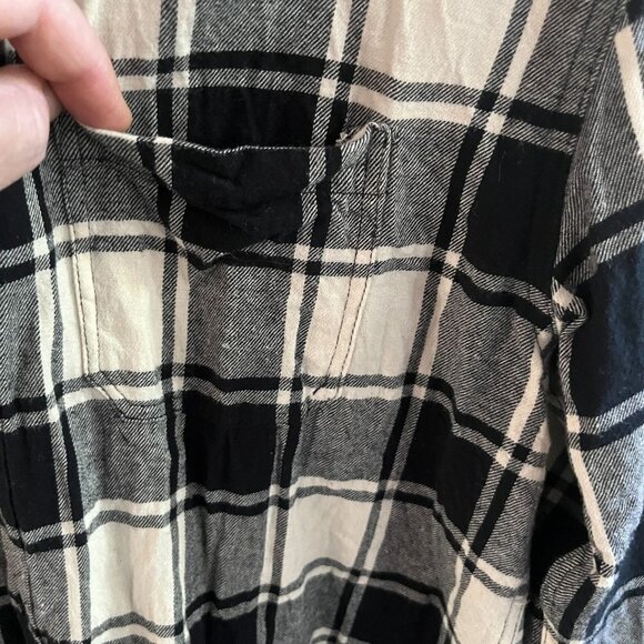 RSQ Flannel Shirt Men's L‎ Black White Check Button Up Casual Outdoors Work - Picture 5 of 10